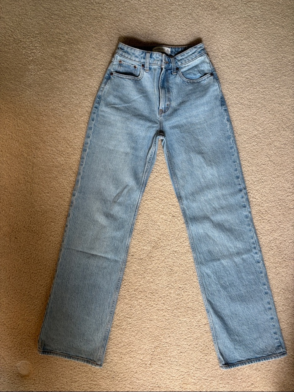 Abercrombie & Fitch Light Wash Straight-Leg Women’s Jeans